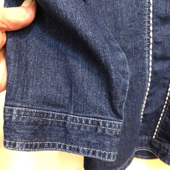 Blue Denim Jacket w/ White Trim Alfred Dunner - Picture 4 of 9
